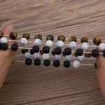 bijou en onyx pour hommes