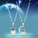collier couple astronautes