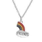 collier d'amitié vibrant et coloré