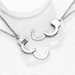 collier menottes tendance